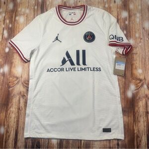 NWT Air Jordan Paris Saint-Germain Player Edition 2021 Season Sports Medium